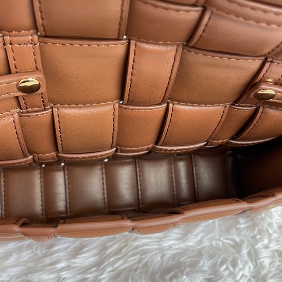 MICHAEL KORS ~ Ivy Large Clutch Crossbody Luggage ~ Vegan Faux Leather ~ NWT! - Picture 10 of 12